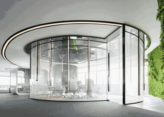 Konferenzzimmer AC48V kurvte schaltbares Smart Glass Stromausfall Lcd
