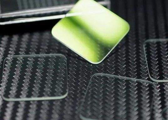 Ultra löschen 2mm reflektierendes beschichtendes Antiglas für die Gestaltung