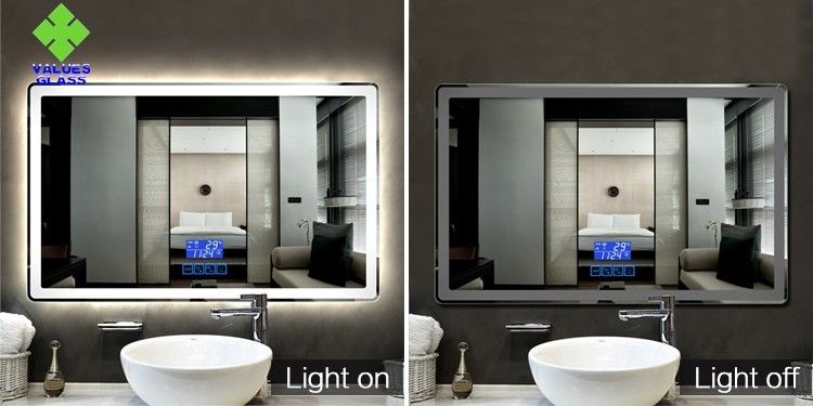IP44, das LED beleuchteten Badezimmer-Spiegel-Wand-Berg-Silber-Spiegel-Rohstoff veranschlagt