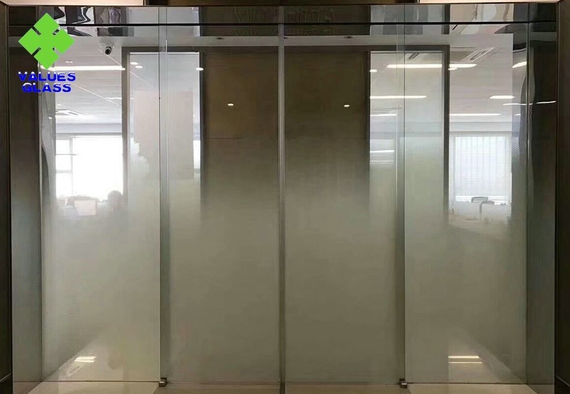 Kundengebundene Löcher lamellierte verblassende klare Glasstärke der Farbe6mm 8mm 10mm 12mm